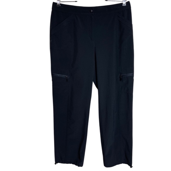 Chico’s Zenergy | UPF Bungee Ankle Crop Pants | 1 Short - Picture 2 of 8